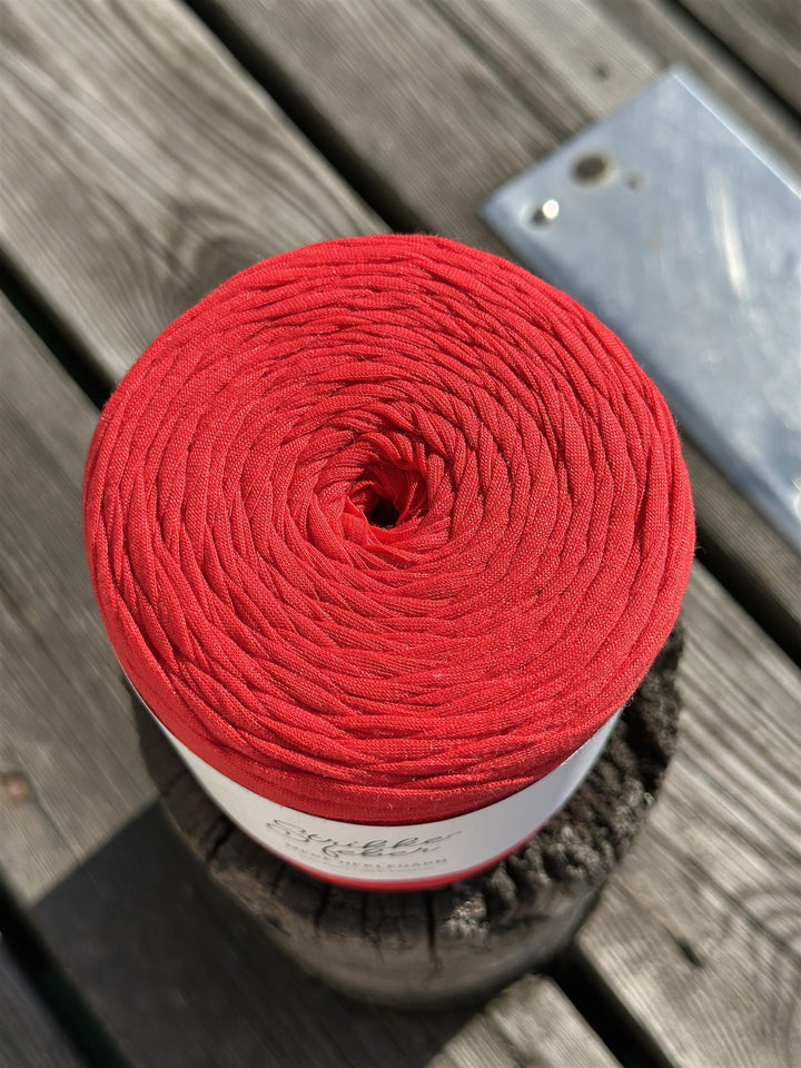 Mere Garn Rød