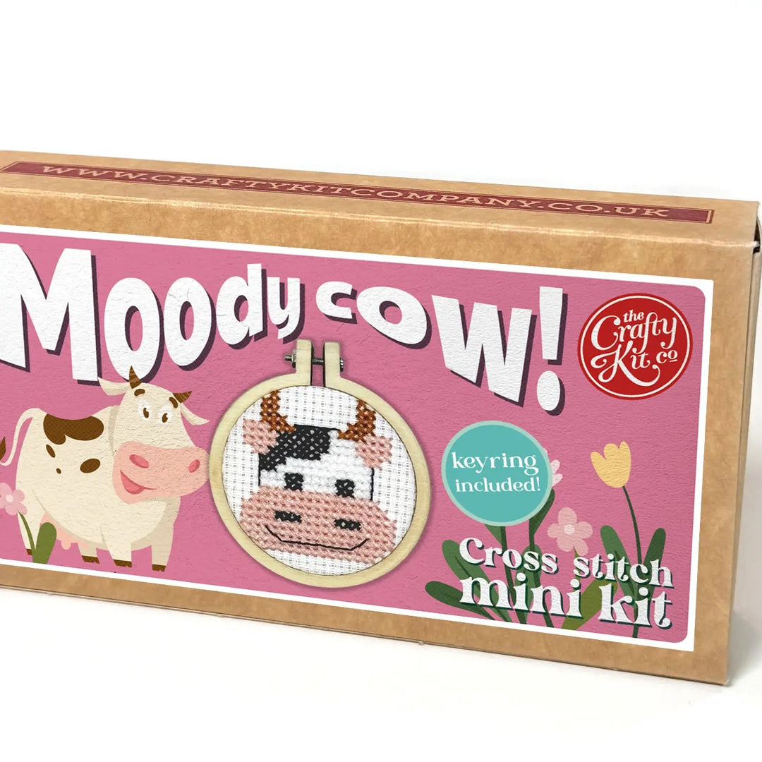 Mini Broderingskit Moody Cow