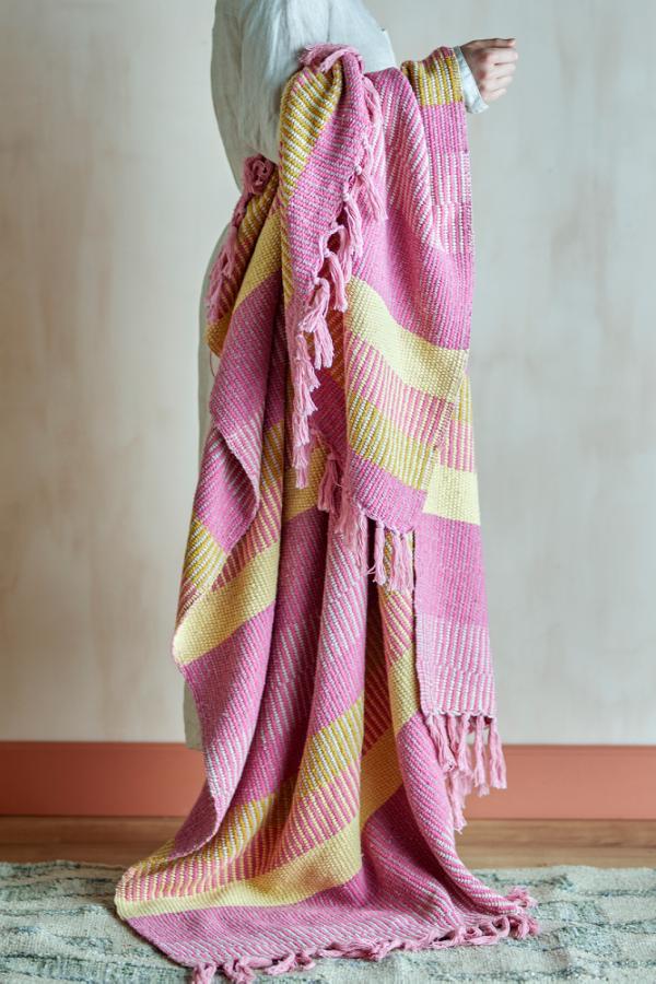 Isnel Pledd 160x130cm Rosa
