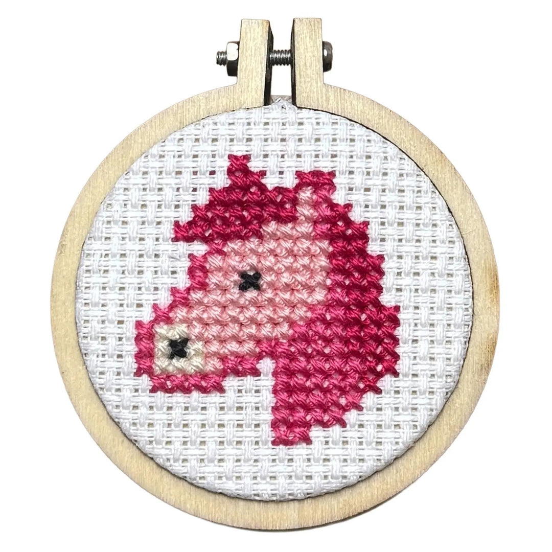 Mini Broderingskit Pink Pony Club!