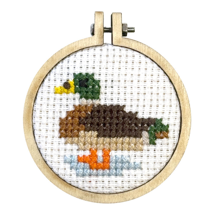 Mini Broderingskit What the Duck
