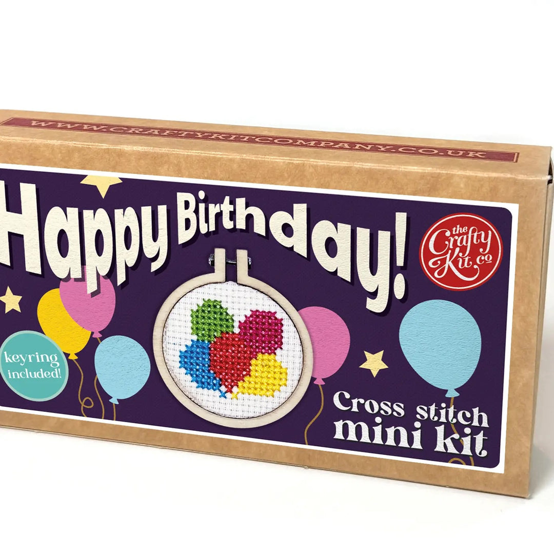 Mini Broderingskit Happy Birthday
