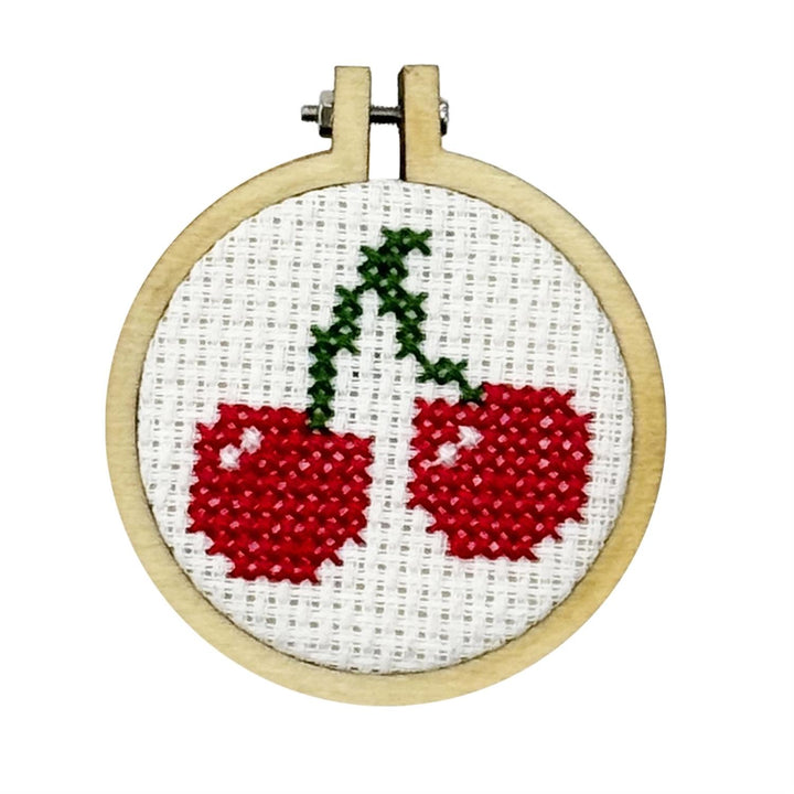 Mini Broderingskit I Love You Cherry Much